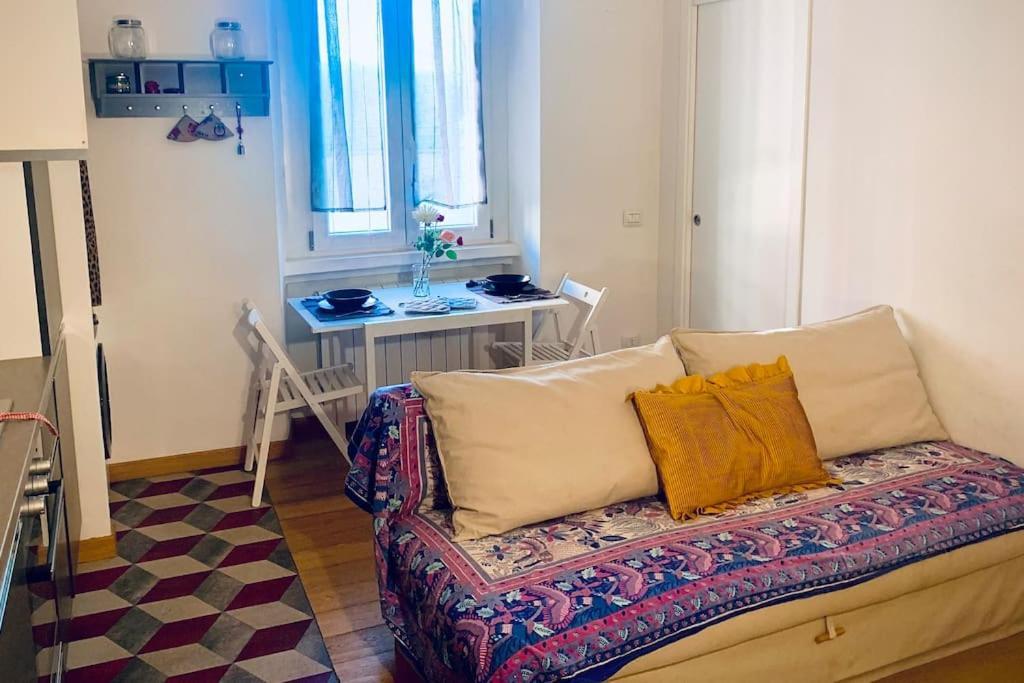 Ampola Home “Flamingo” Milán Exteriér fotografie